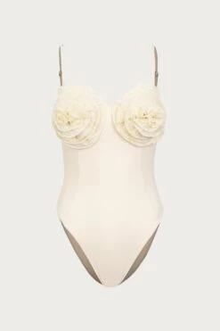 Rose One Piece (Faux Suede Cream/Cream)(Rose One Piece Faux Suede Cream Cream)