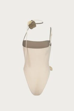 Rosette Choker One Piece (Faux Suede Cream/Cream)(Rosette Choker One Piece Faux Suede Cream Cream) -SAME FAHION STORE 24.05.12 8506 7