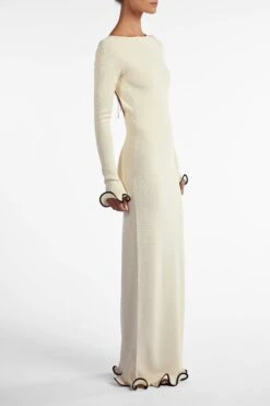 Ruffle Hem Maxi Dress (Cream/Black)(Ruffle Hem Maxi Dress Cream Black) -SAME FAHION STORE Ecomm2025 112