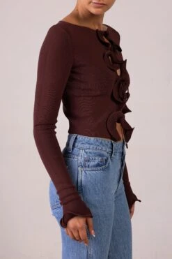 Ruffle Hem Top (Chocolate Brown)(Ruffle Hem Top Chocolate Brown) -SAME FAHION STORE RTW R2554